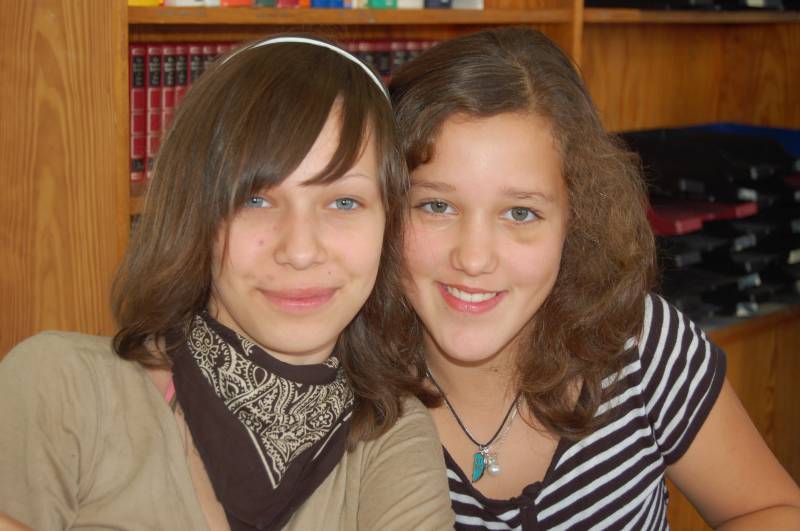 <i><b>Marta-Sarah</b></i>