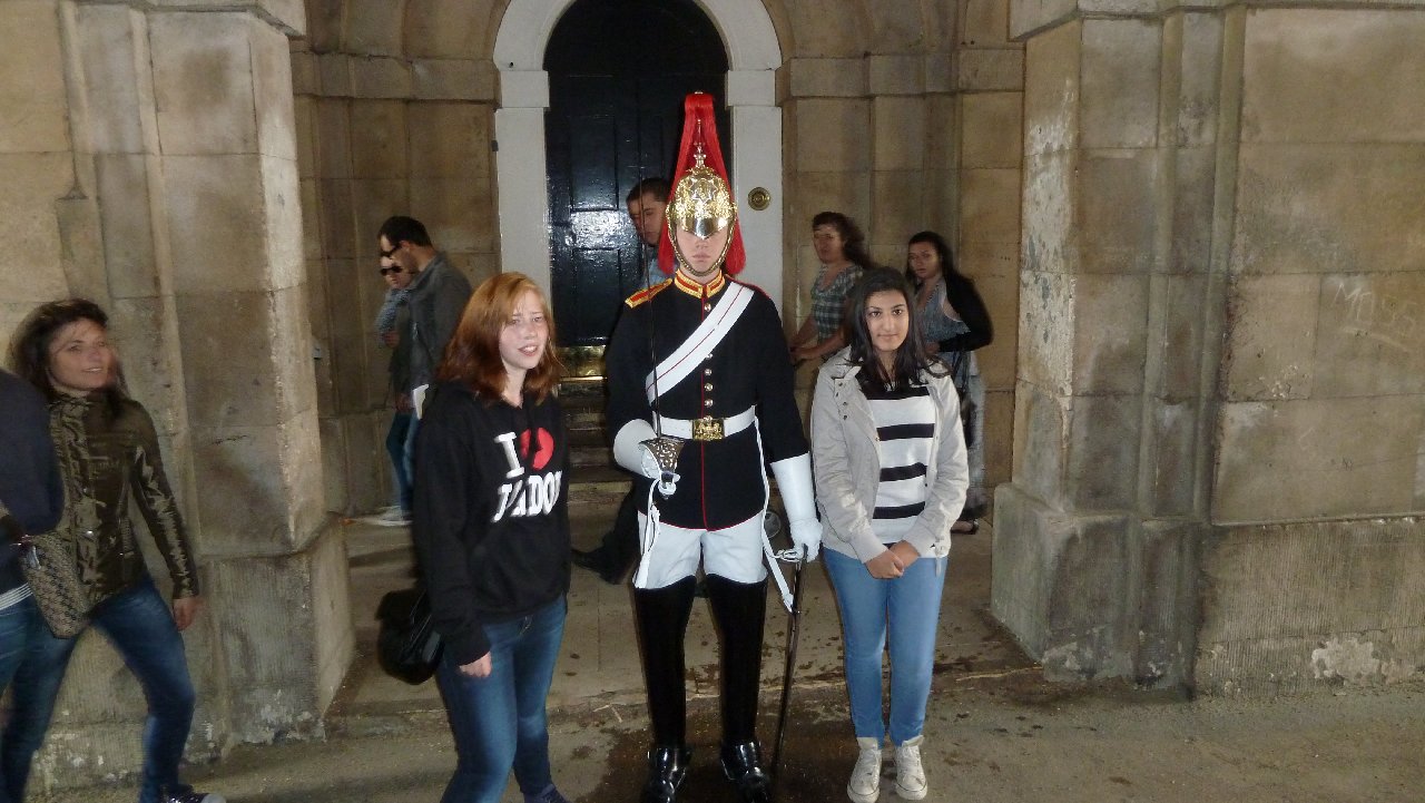 <i><b>London-097</b></i>