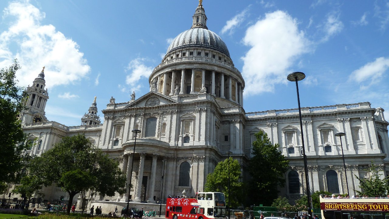 <i><b>London-286</b></i>
