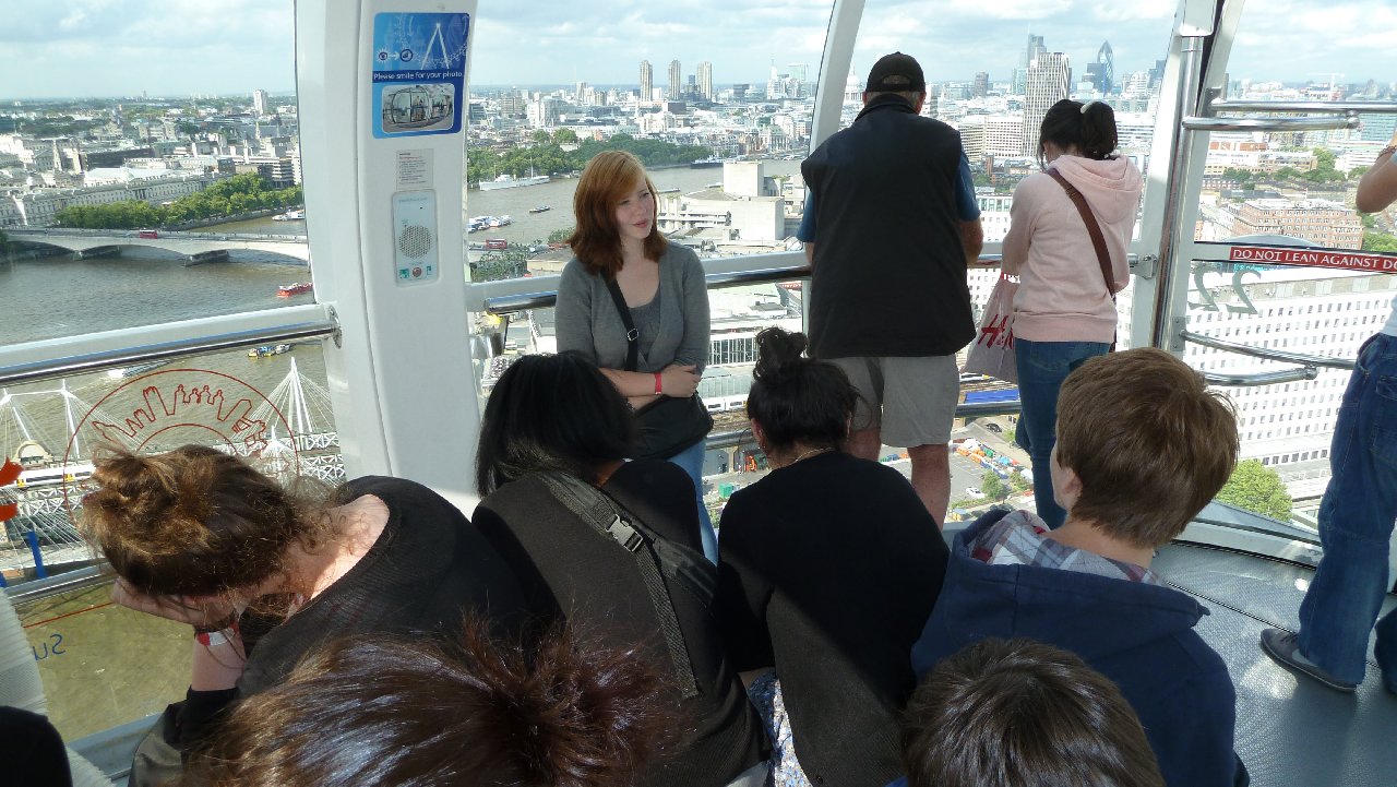 <i><b>London-300</b></i>