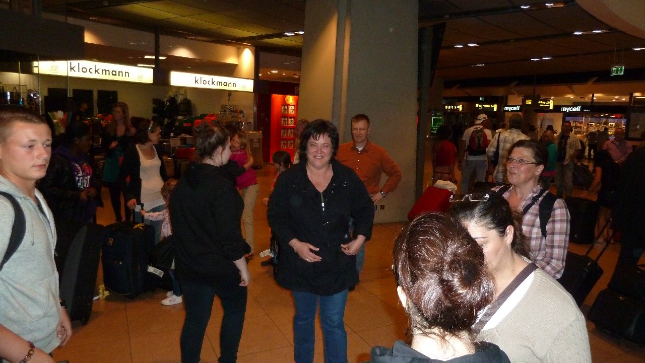 <i><b>London-359</b></i>
