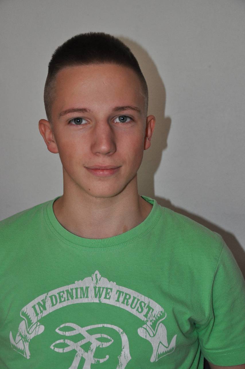 <i><b>Mathias</b></i>