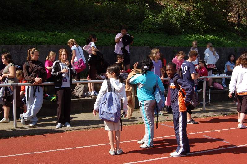 <i><b>Bundesjugendspiele-072</b></i>
