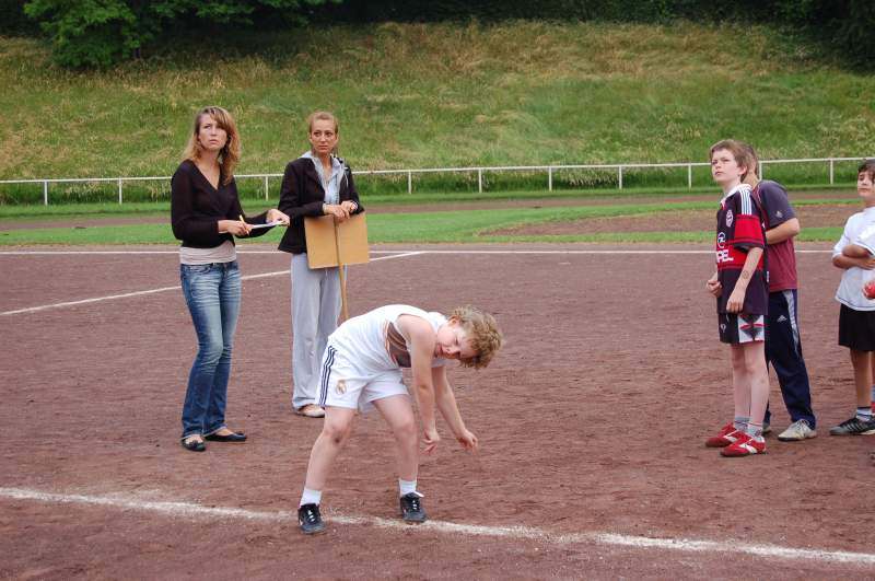 <i><b>BJS-Grundschule-009</b></i>