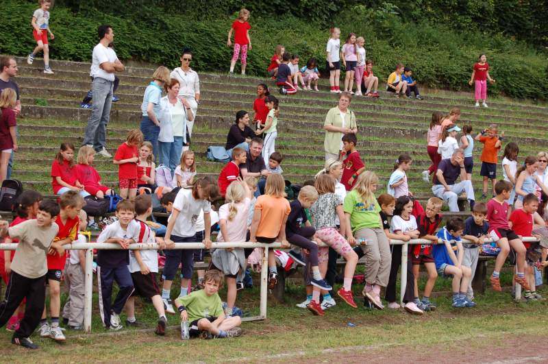<i><b>BJS-Grundschule-043</b></i>