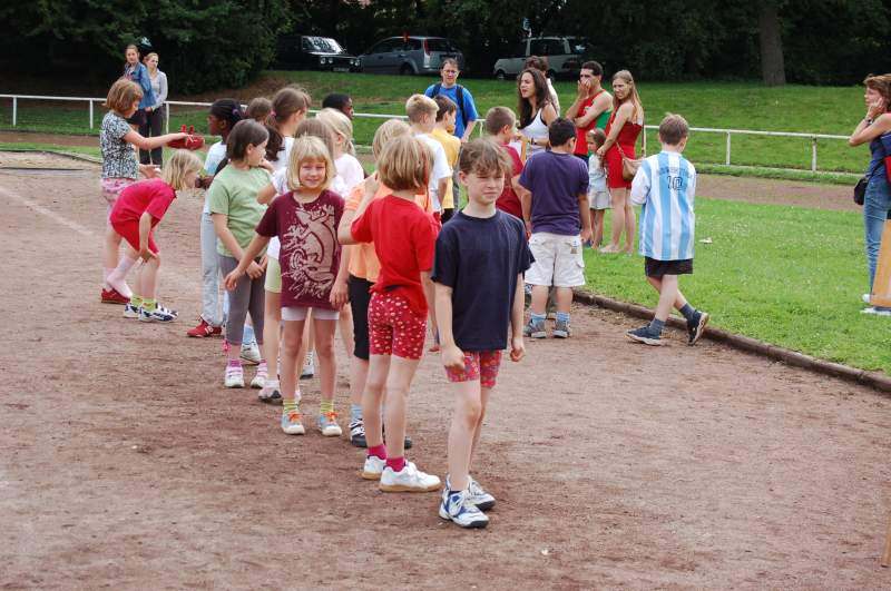 <i><b>BJS-Grundschule-052</b></i>