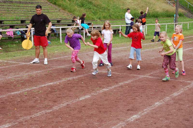 <i><b>BJS-Grundschule-053</b></i>