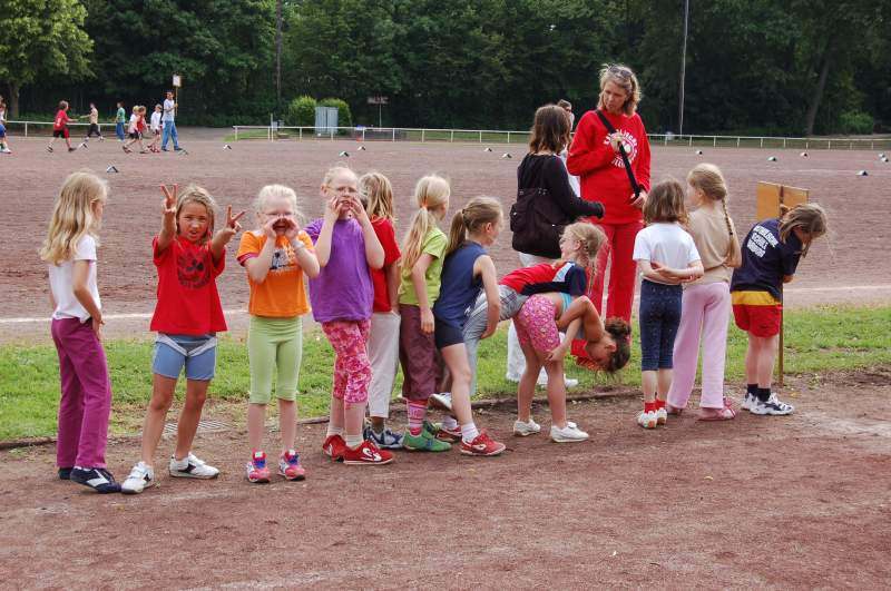 <i><b>BJS-Grundschule-054</b></i>