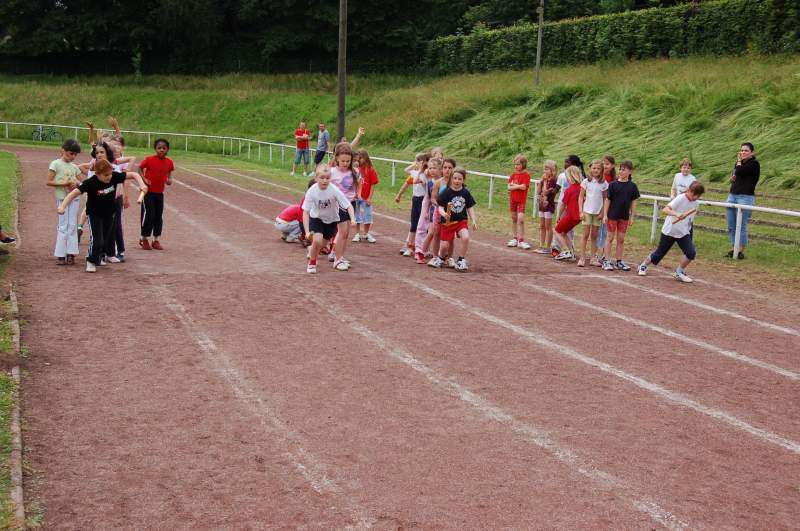 <i><b>BJS-Grundschule-059</b></i>
