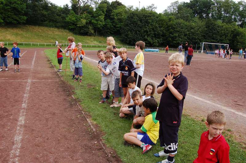 <i><b>BJS-Grundschule-063</b></i>