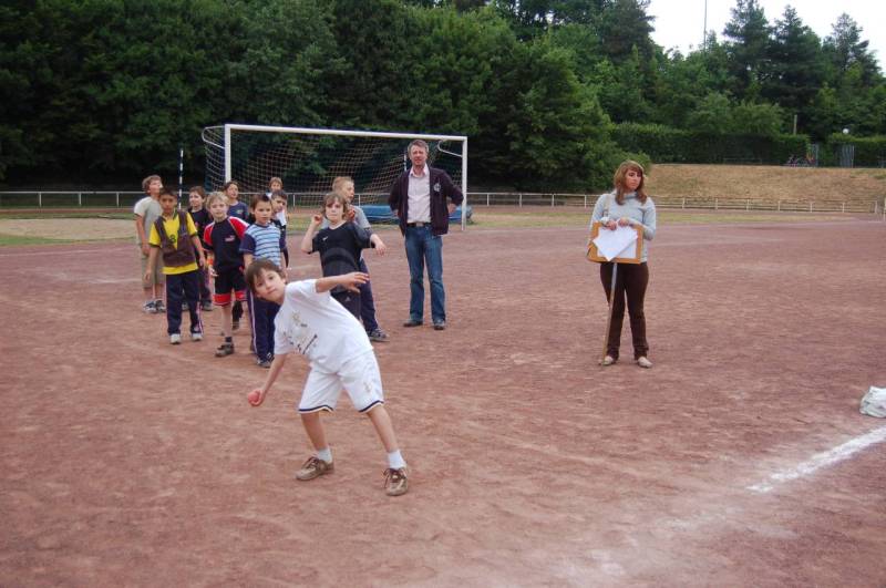 <i><b>BJS-Grundschule-019</b></i>