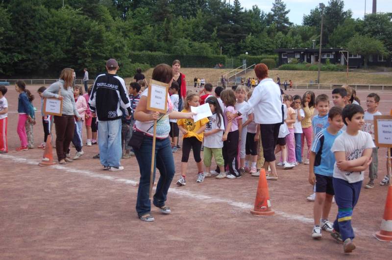 <i><b>BJS-Grundschule-030</b></i>