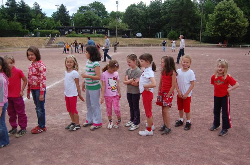 <i><b>BJS-Grundschule-046</b></i>