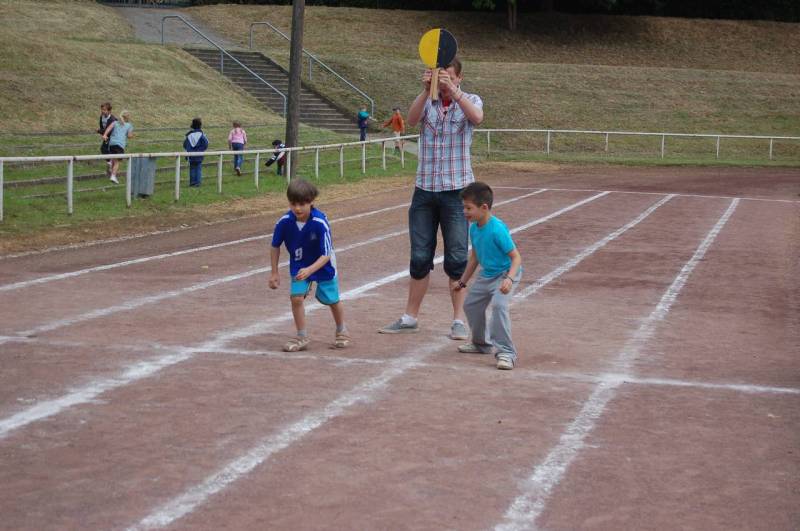 <i><b>BJS-Grundschule-048</b></i>