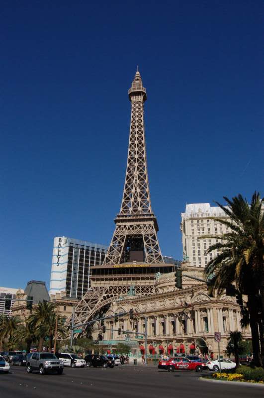 <i><b>0464-Las_Vegas</b></i>