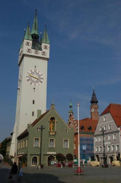 <i><b>204-Straubing</b></i>