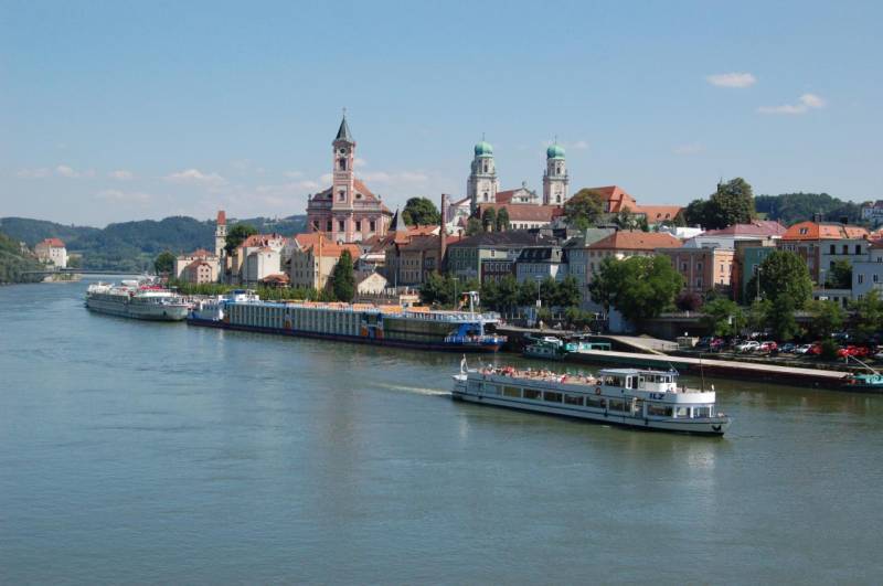 <i><b>223-Passau</b></i>