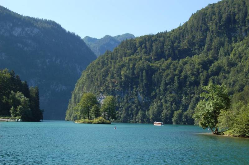 <i><b>284-Koenigssee</b></i>