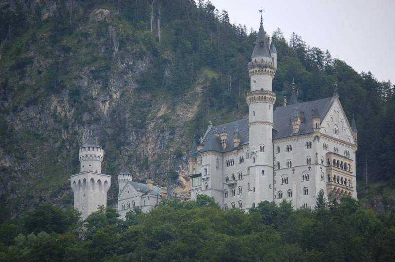 <i><b>456-Neuschwanstein</b></i>