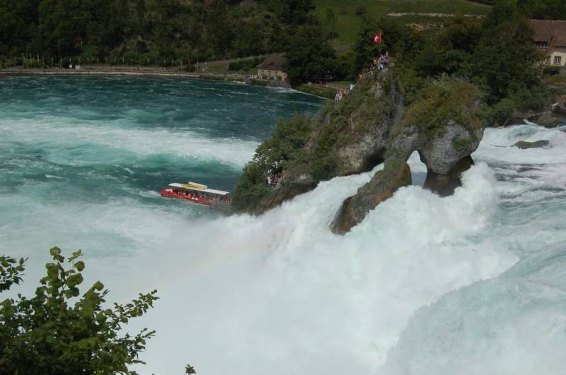 <i><b>545-Rheinfall</b></i>