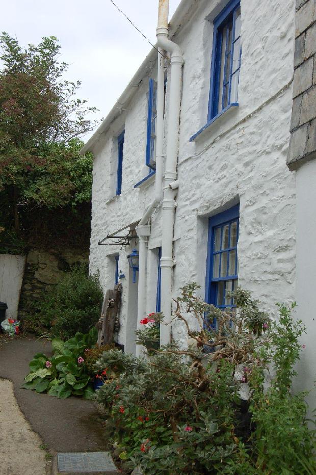 <i><b>Port Isaac</b></i>