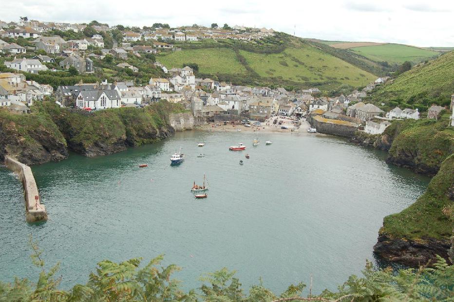 <i><b>Port Isaac</b></i>