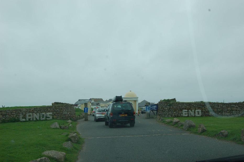 <i><b>Land's End</b></i>