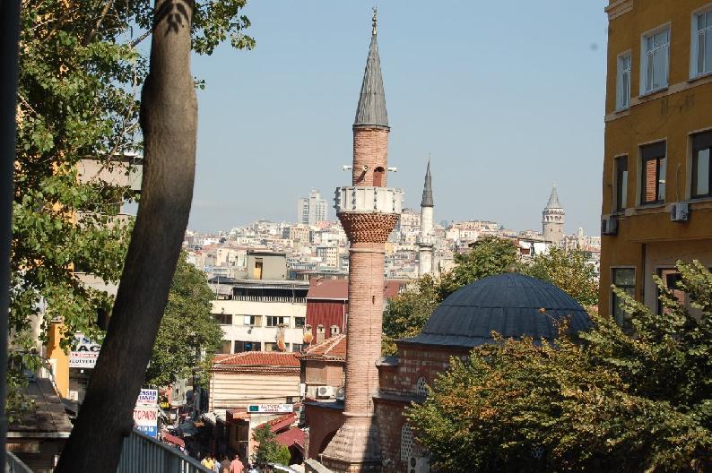 <i><b>024-Istanbul</b></i>