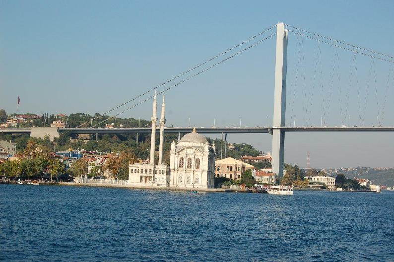 <i><b>055-Istanbul</b></i>