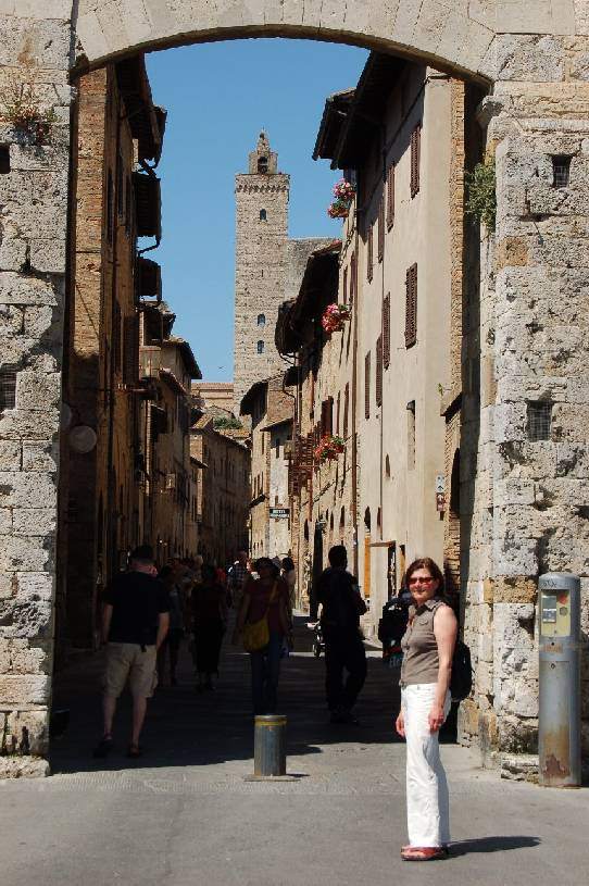 <i><b>138-San_Gimignano</b></i>