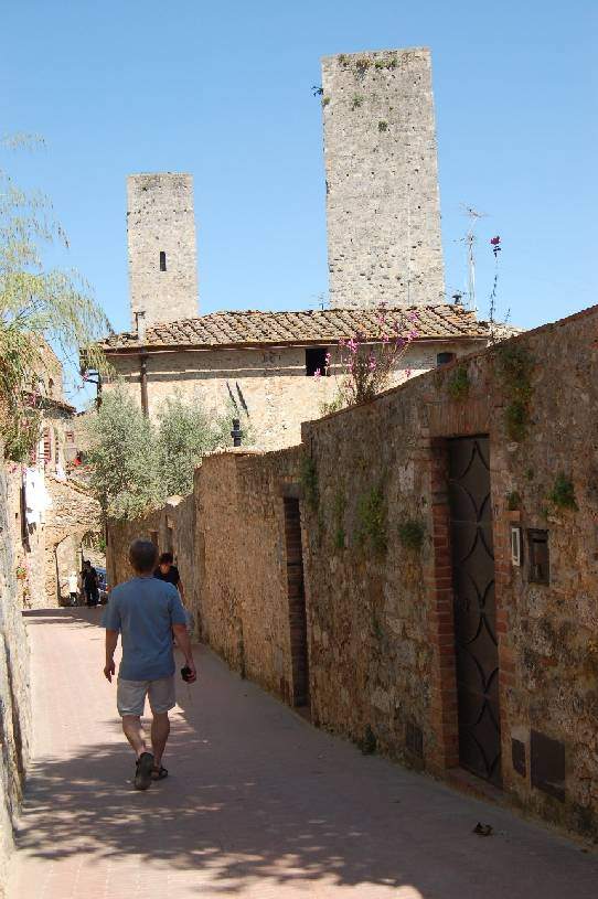 <i><b>172-San_Gimignano</b></i>