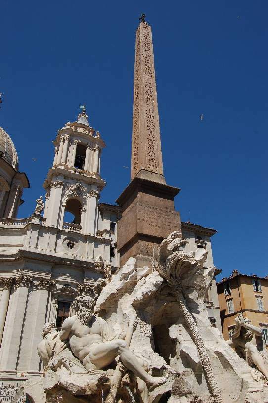 <i><b>247-Rom-Piazza_Navona</b></i>