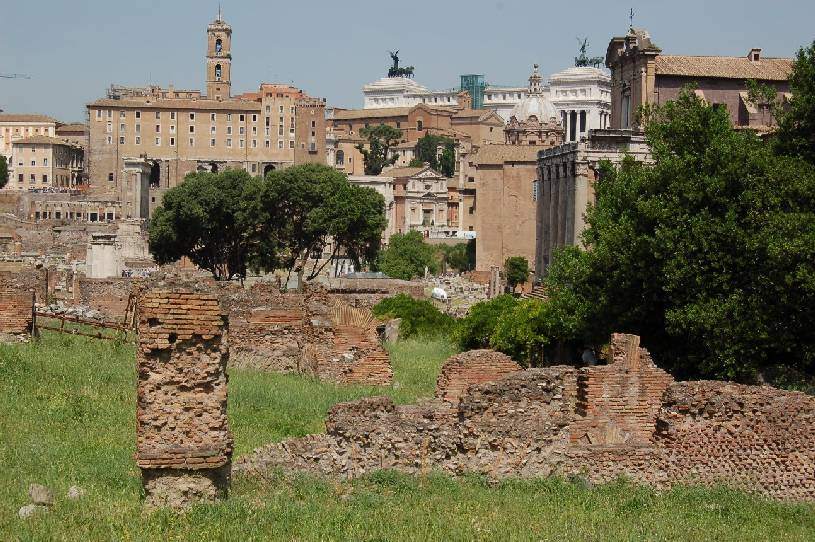 <i><b>385-Rom-Forum_Romanum</b></i>