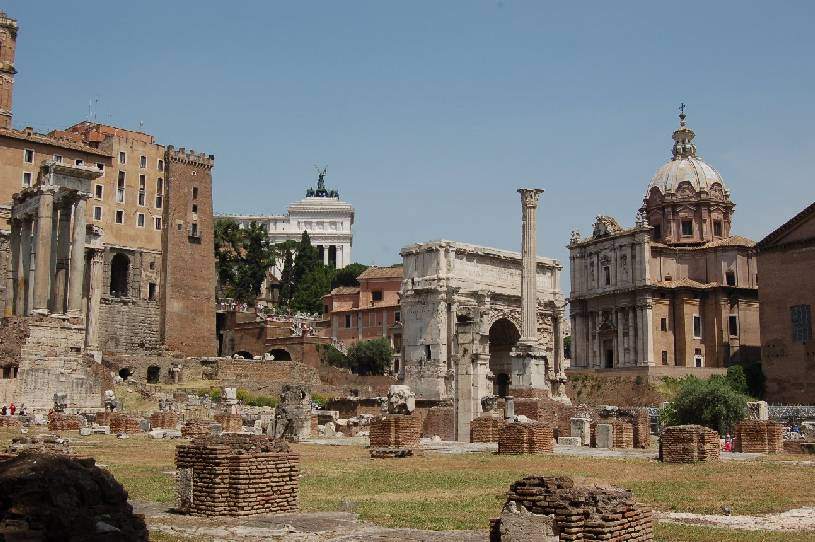 <i><b>410-Rom-Forum_Romanum</b></i>