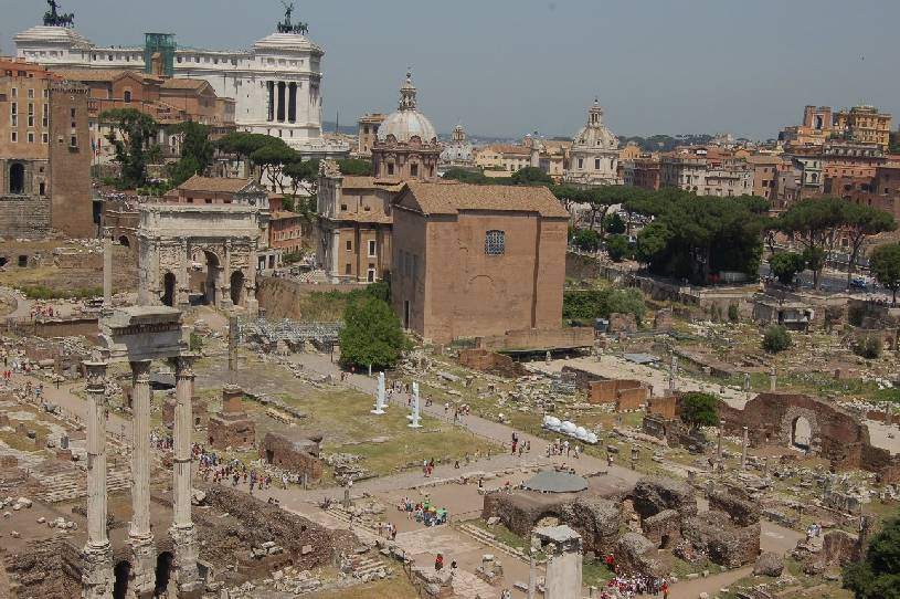 <i><b>417-Rom-Forum_Romanum</b></i>