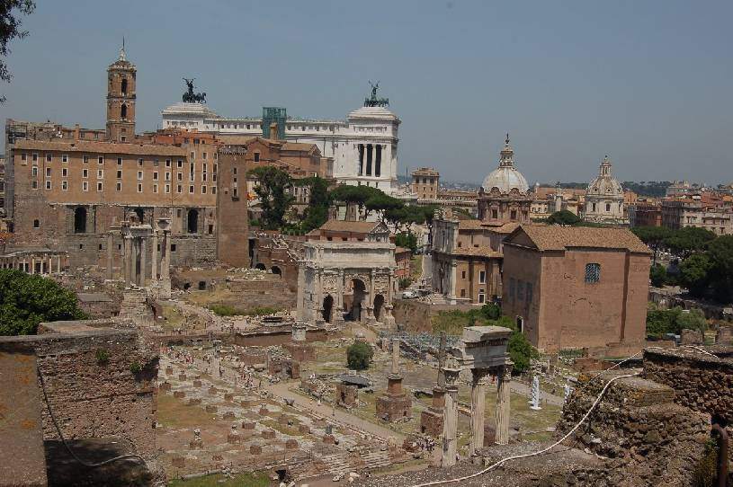<i><b>418-Rom-Forum_Romanum</b></i>