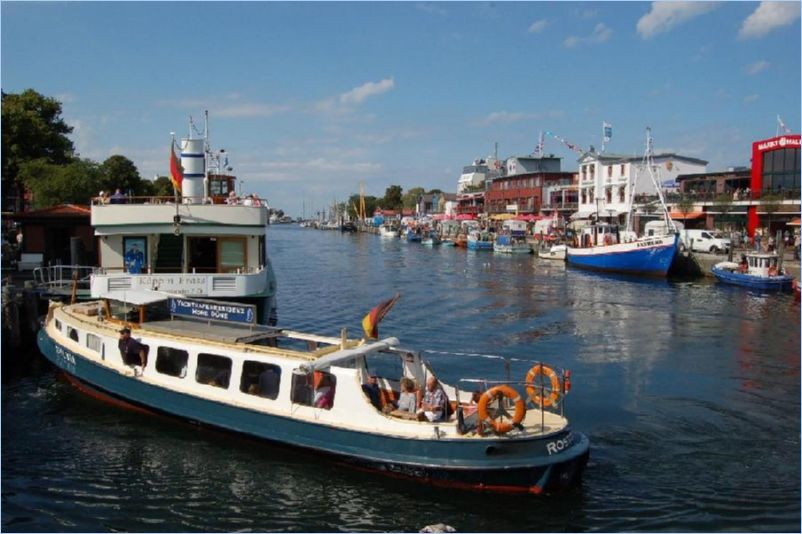 <i><b>231-Warnemuende</b></i>
