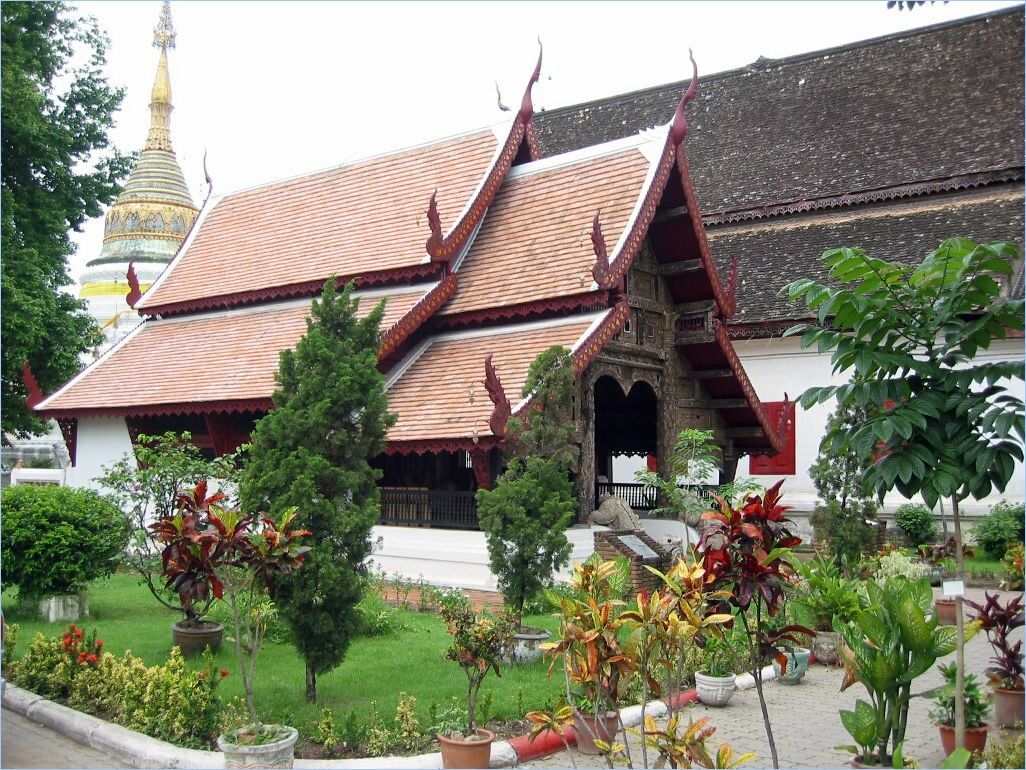 <b>0031-Wat_Bupparam</b>