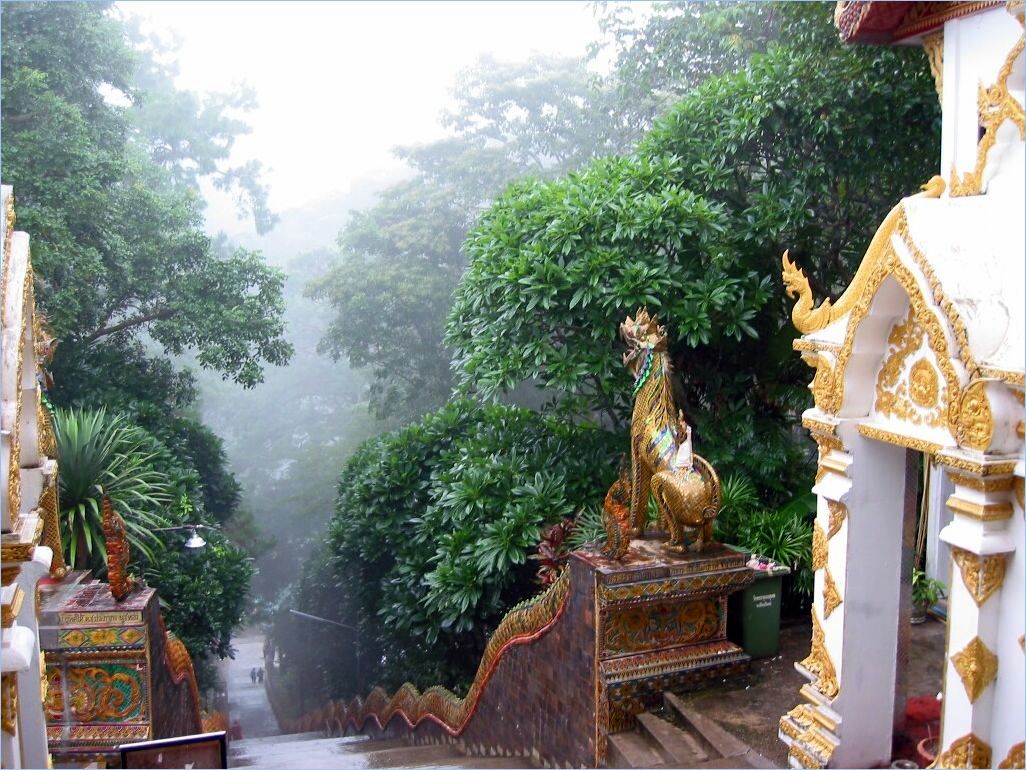 <b>0068-Wat_Doi_Suthep</b>