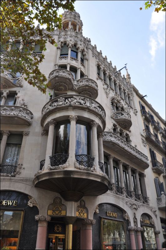 <i><b>Barcelona-154</b></i>