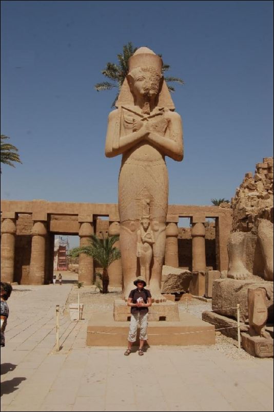 <i><b>Luxor-115</b></i>