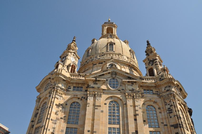 <i><b>299-Dresden</b></i>