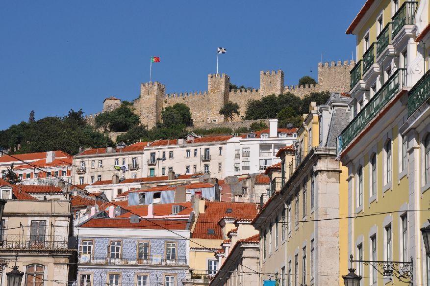 <i><b>326-Lisboa-Castelo</b></i>