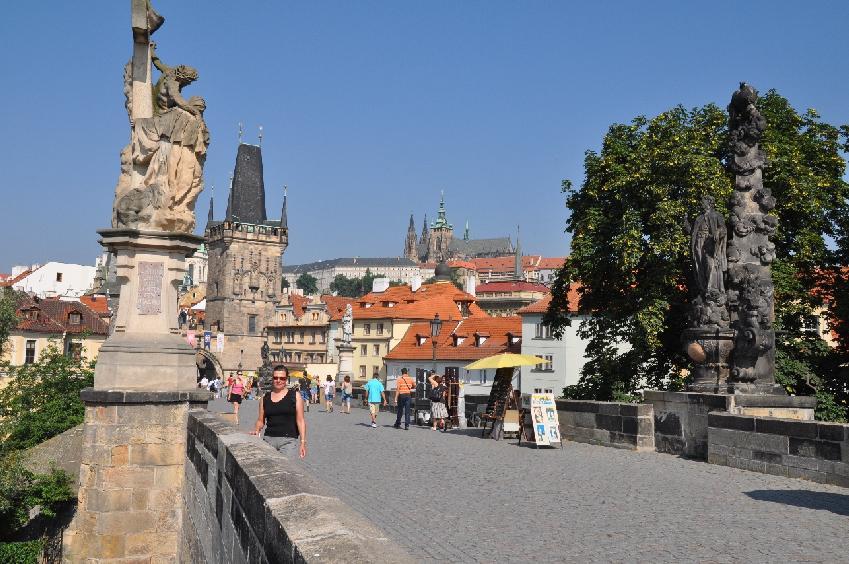 <i><b>501-Prag</b></i>