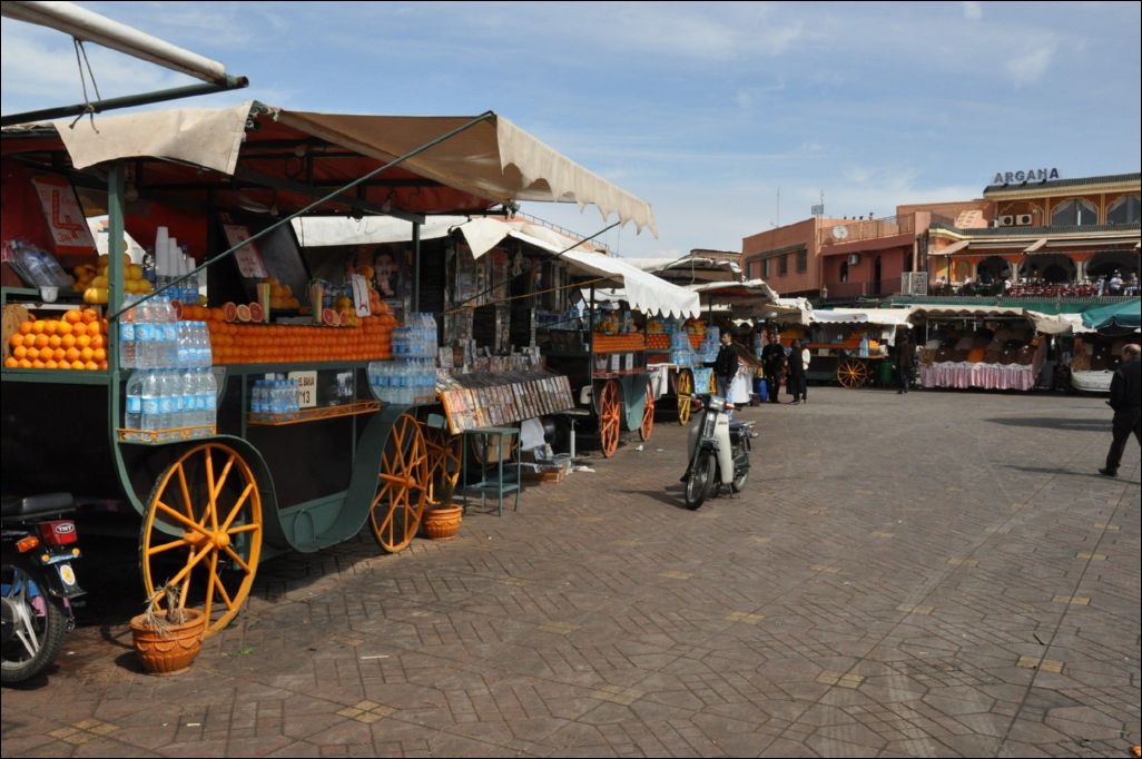 <i><b>Marrakesch-024</b></i>