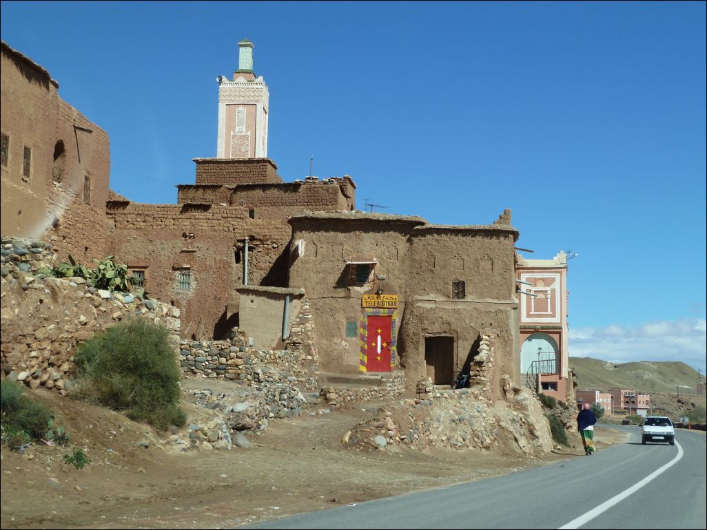 <i><b>Ouarzazate-056</b></i>