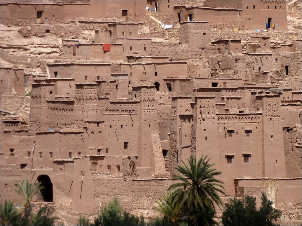 <i><b>Ouarzazate-090</b></i>