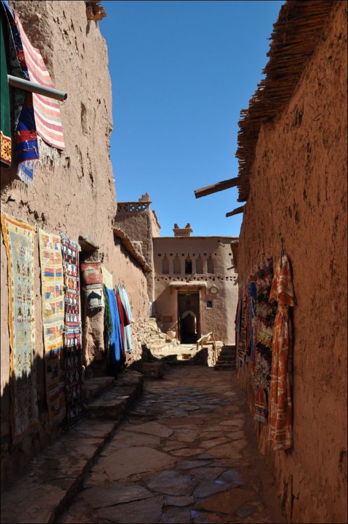 <i><b>Ouarzazate-092</b></i>