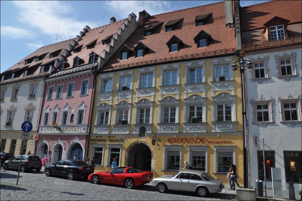 <i><b>Deutschland-126</b></i>