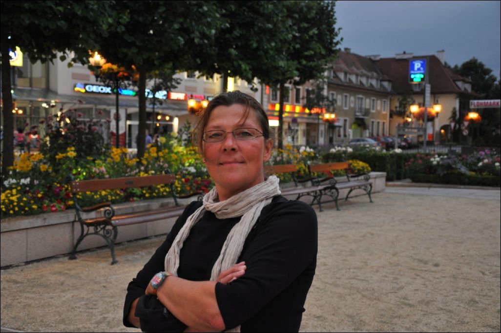 <i><b>Oesterreich-079</b></i>